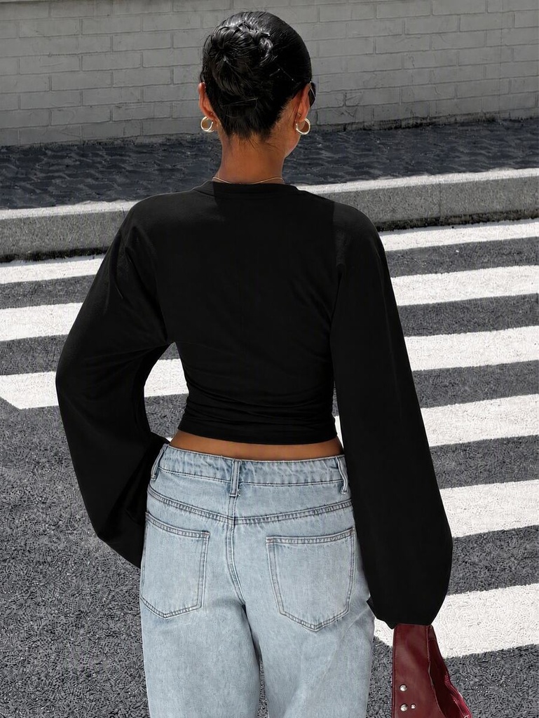 Blusa Negra de Manga Murciélago — vista 1