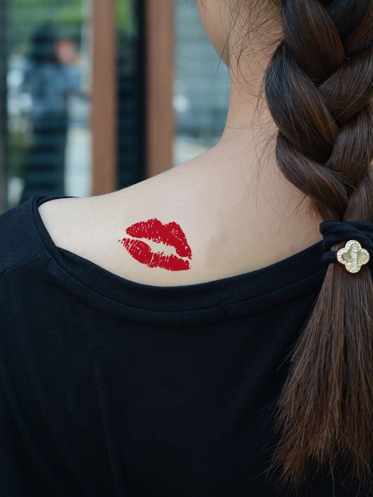 Tatuajes Temporales de Labios Rojos — vista 2