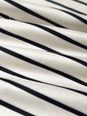 Conjunto de Blusa Rayada Blanca y Negra con Short — vista 4