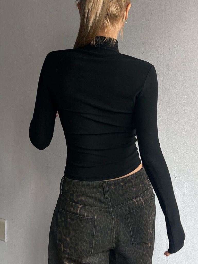 Blusa Negra Manga L — vista 1