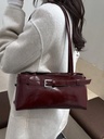 Bolso de Hombro Rojo Vino con Hebilla — vista adicional 1