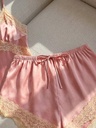 Pijama de Camisola y Short de Satín Rosa con Encaje — vista 4