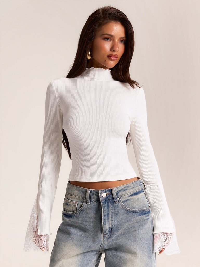Blusa Blanca de Cuello Alto con Encaje — vista 5