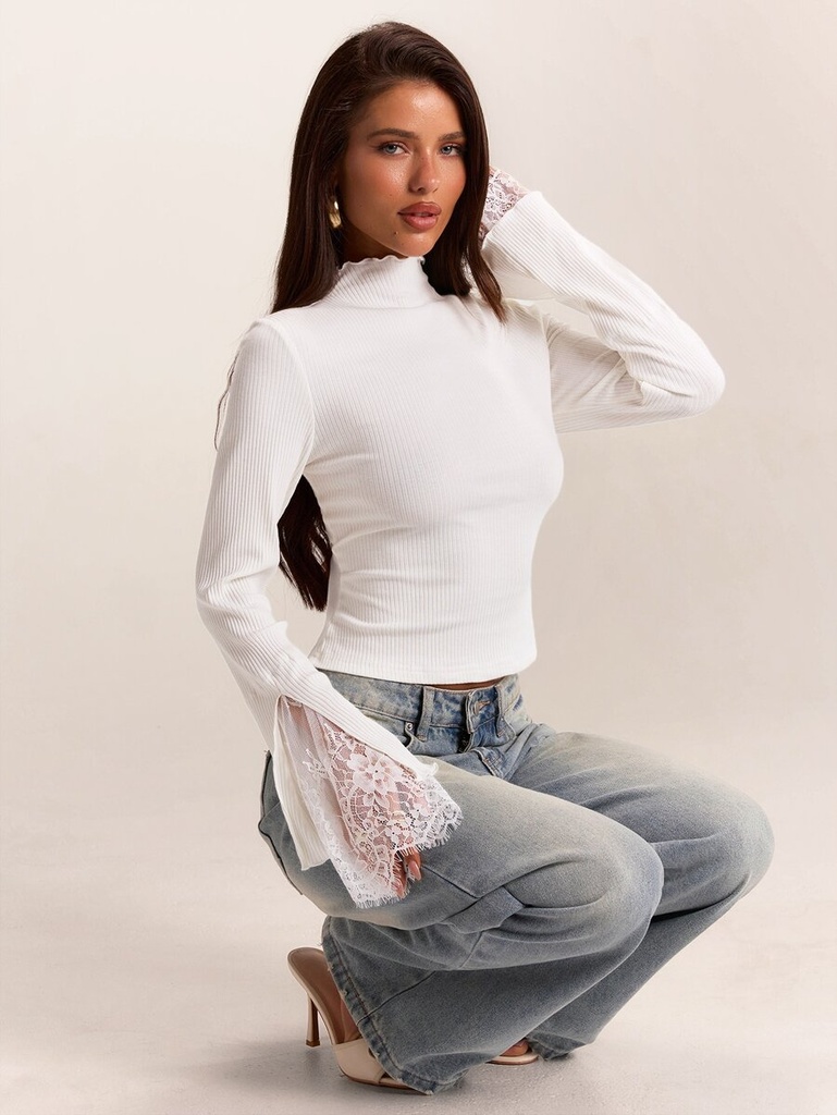 Blusa Blanca de Cuello Alto con Encaje — vista 6