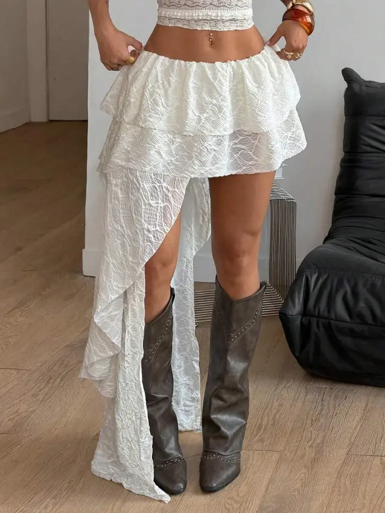 Falda Blanca Asimetrica