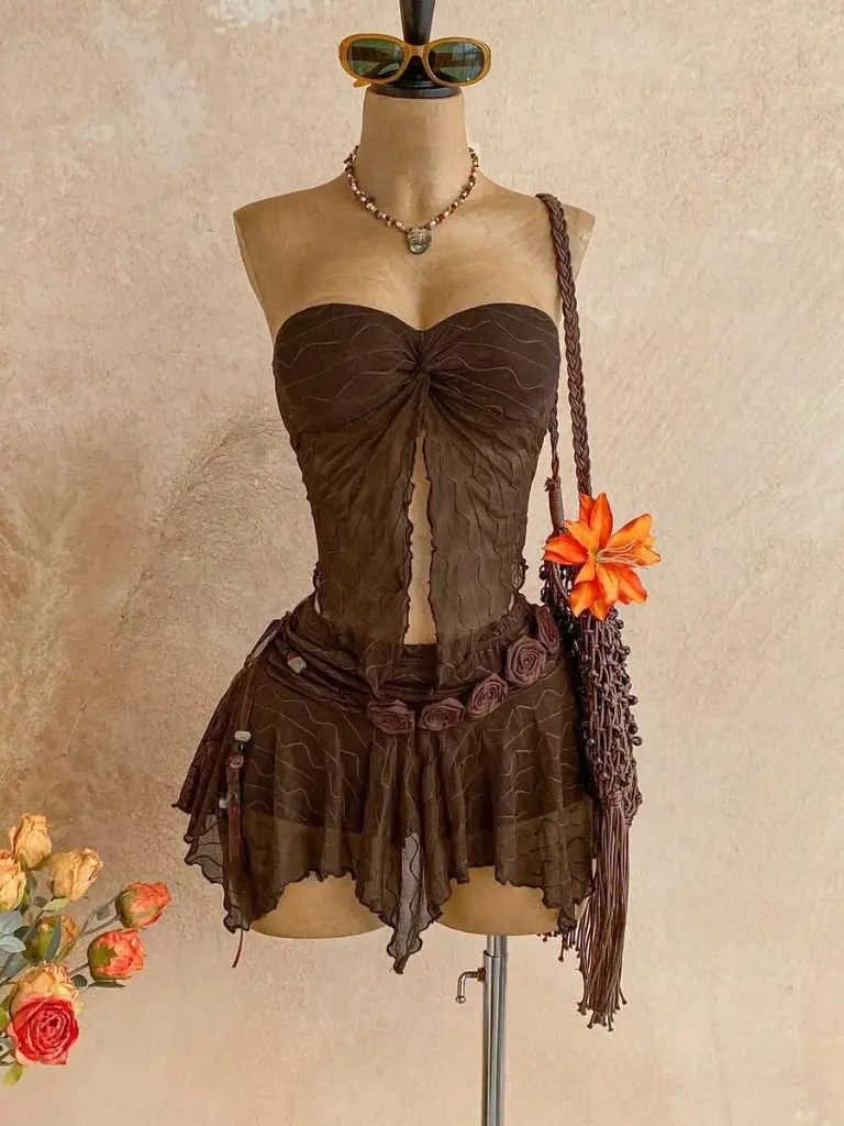 Conjunto Cafe de Falda