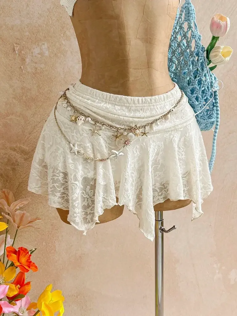 Falda Beige Corta