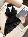 Top Negro Halter con Encaje