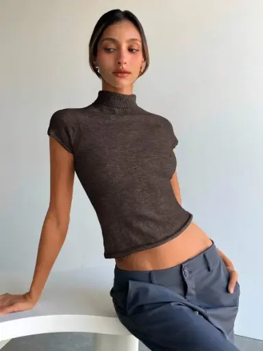 [sz25050981385653091 shein] Blusa de Cuello