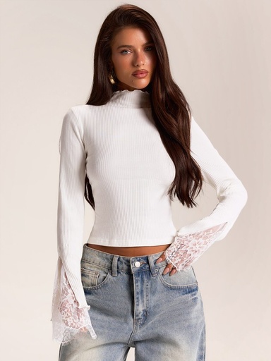 Blusa Blanca con Encaje
