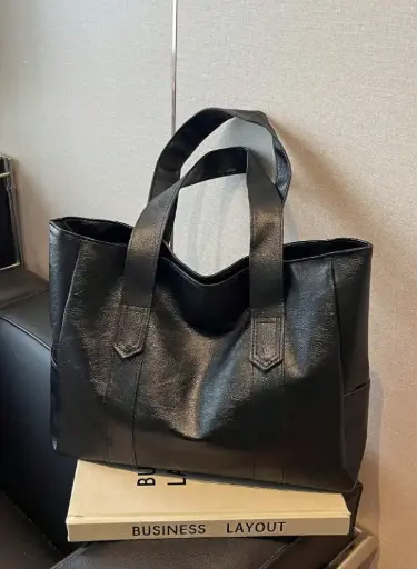 [sg25030927655968762 SHEIN] Bolso Negro Casual