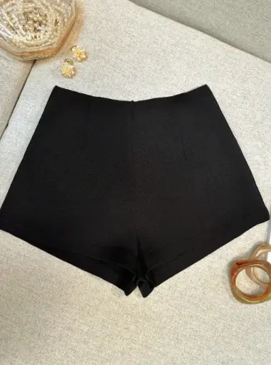 Short Negro Tiro Alto